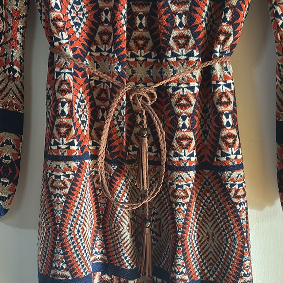 Western/Bohemian Aztec Print knee-length Signature by Robbie Bee dress - Picture 3 of 10